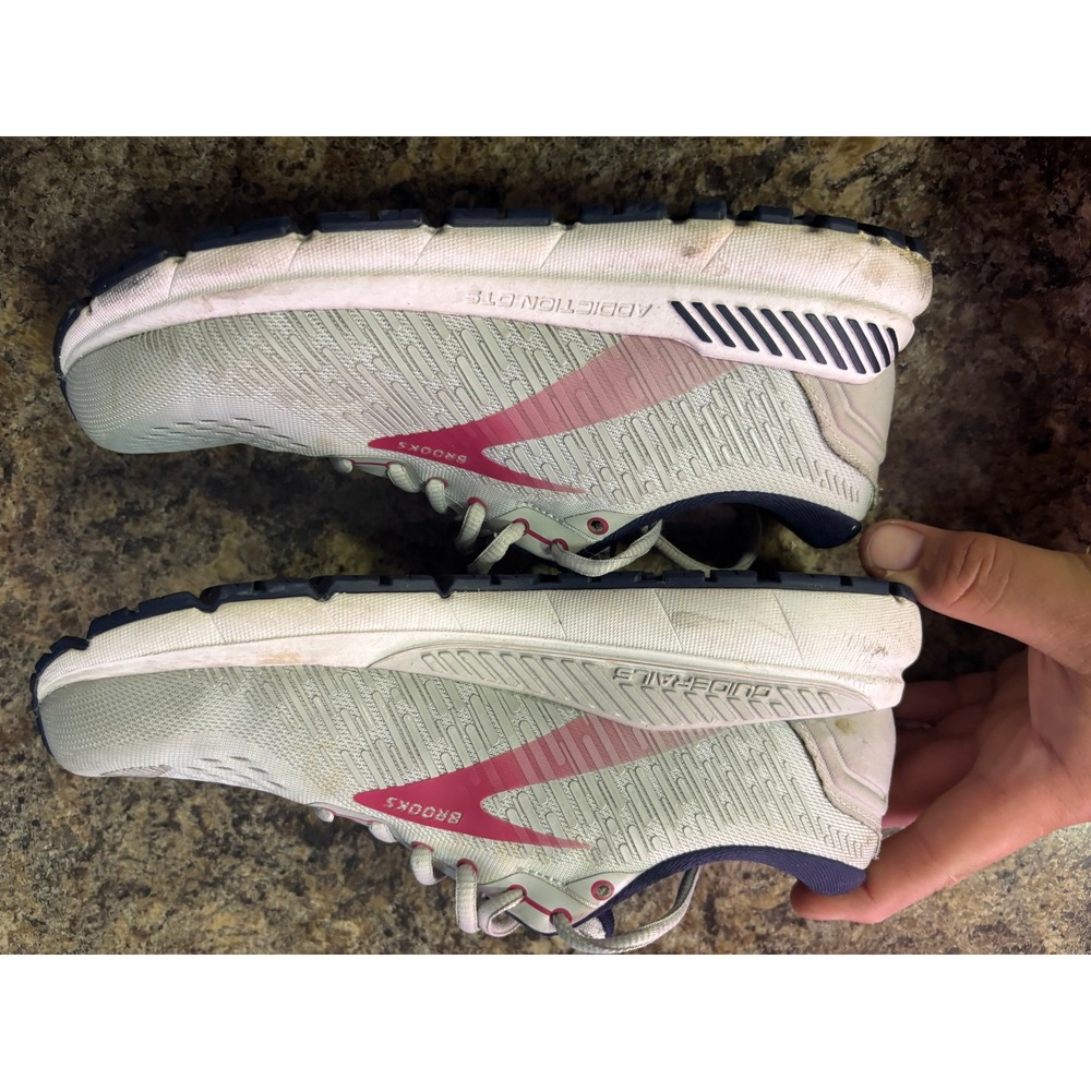 Brooks Addiction GTS 15 Womens Running Shoes Grey Pink 1203521B054 Size 9 B - Picture 4 of 16